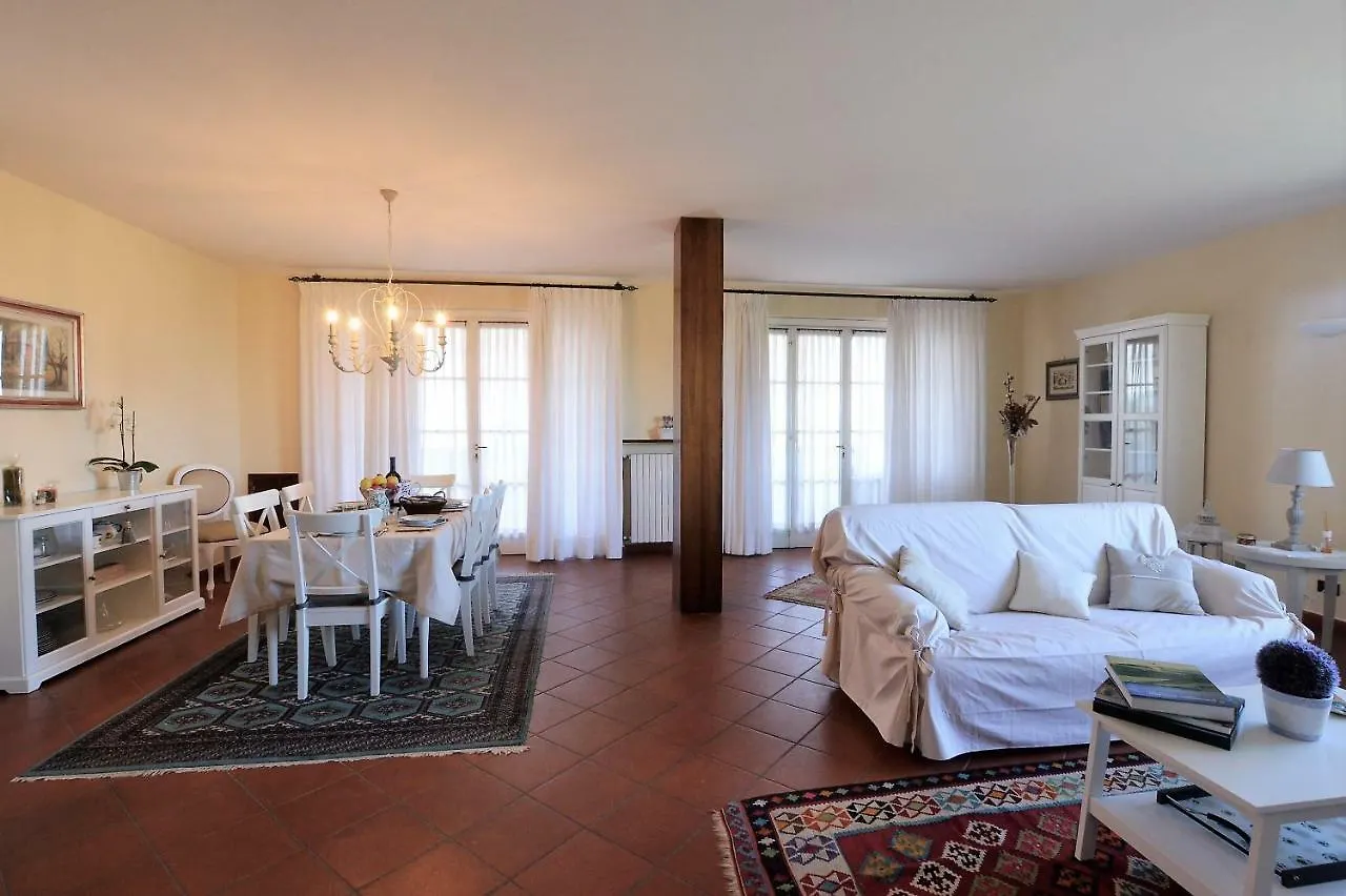 La Casa Di Chloe Apartment Poggibonsi Italy